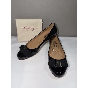 Salvatore Ferragamo Black Patent Leather Varina Ballet Flats Shoes 7 Vara Bow
